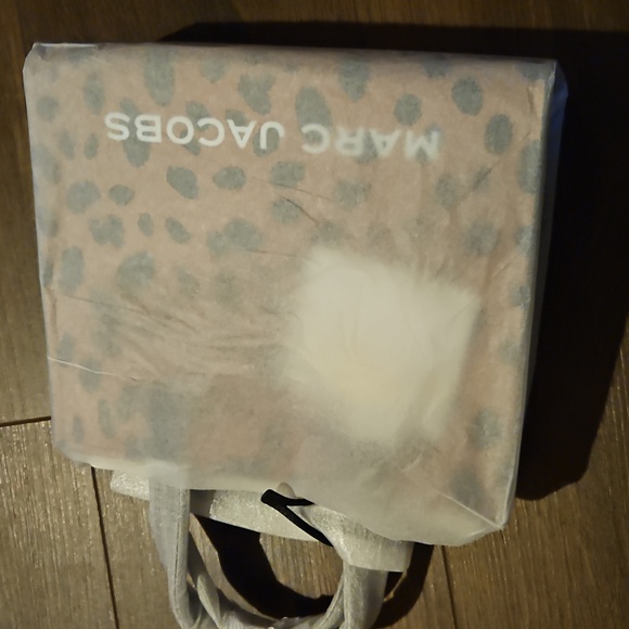 Marc Jacobs Mini Cheetah Bold Grind Leather Tote - Picture 10 of 14